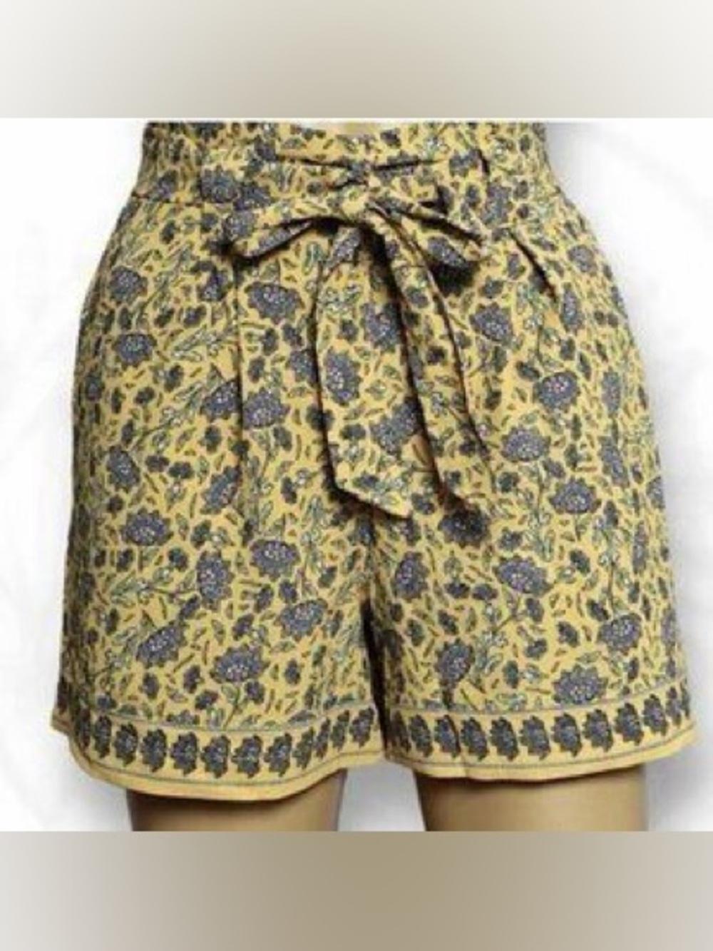 Max Studio Paperbag High Waist Floral Shorts